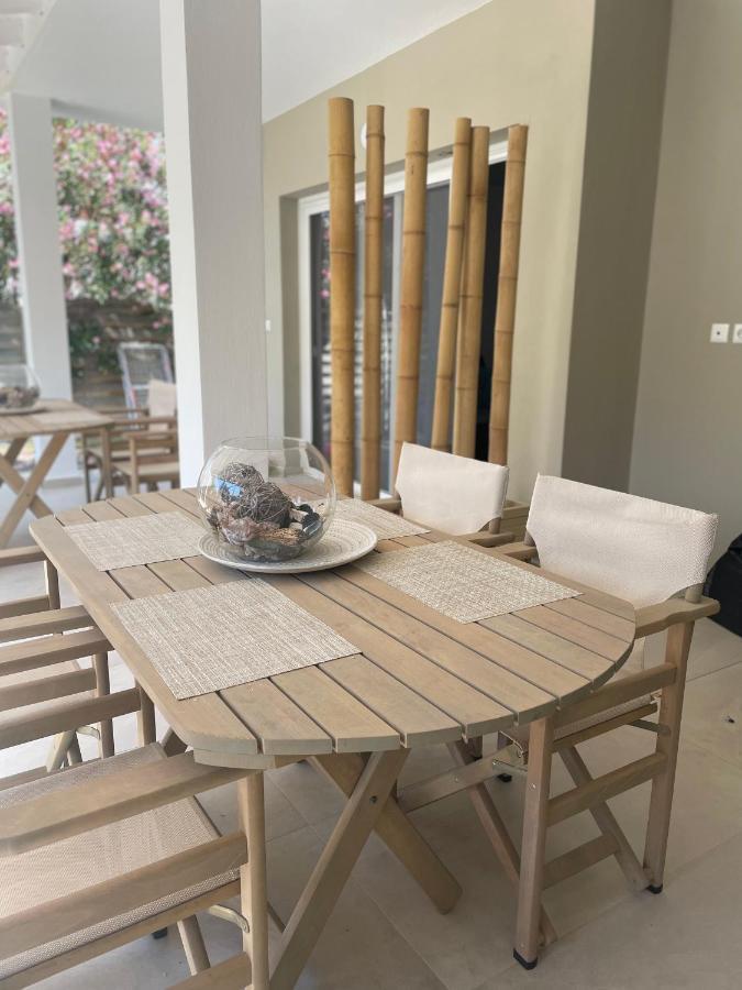 Central Luxury Apartment In Paralia Ofryniou Ofrínion エクステリア 写真